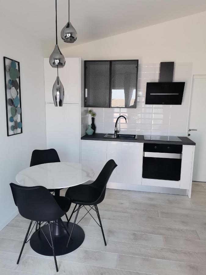 Apartmani Darko Rtina Exteriör bild