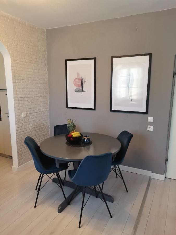 Apartmani Darko Rtina Exteriör bild